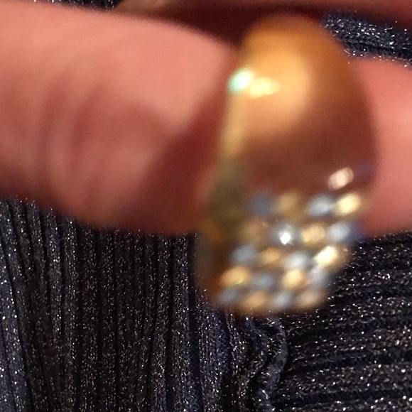 FUN RING‼️ BLUE AND CRYSTAL STONES - Picture 3 of 5